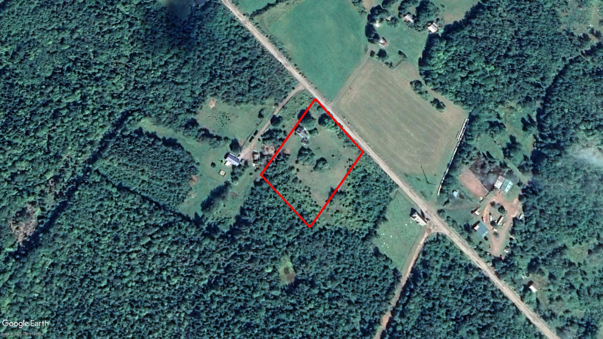 Tax Sale Fredericton, New Brunswick - 04845648