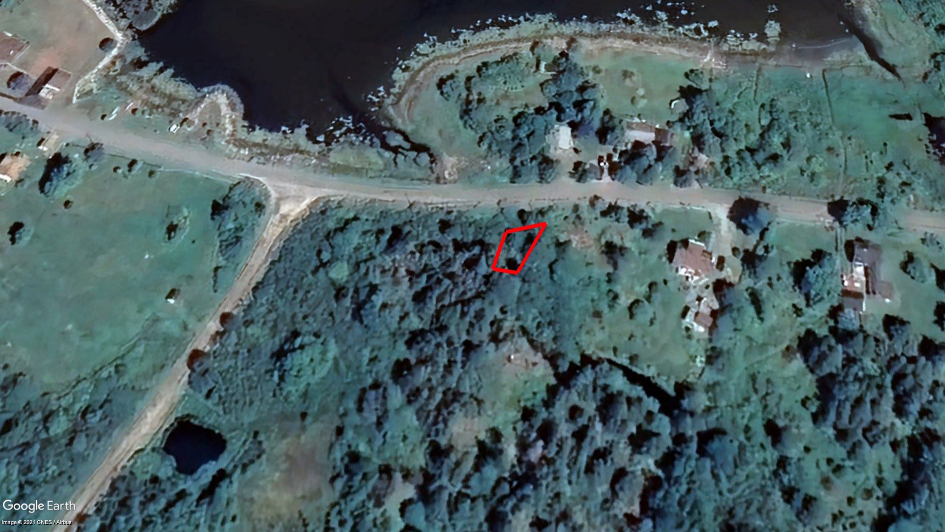 Tax Sale Queens, Nova Scotia - 01695444