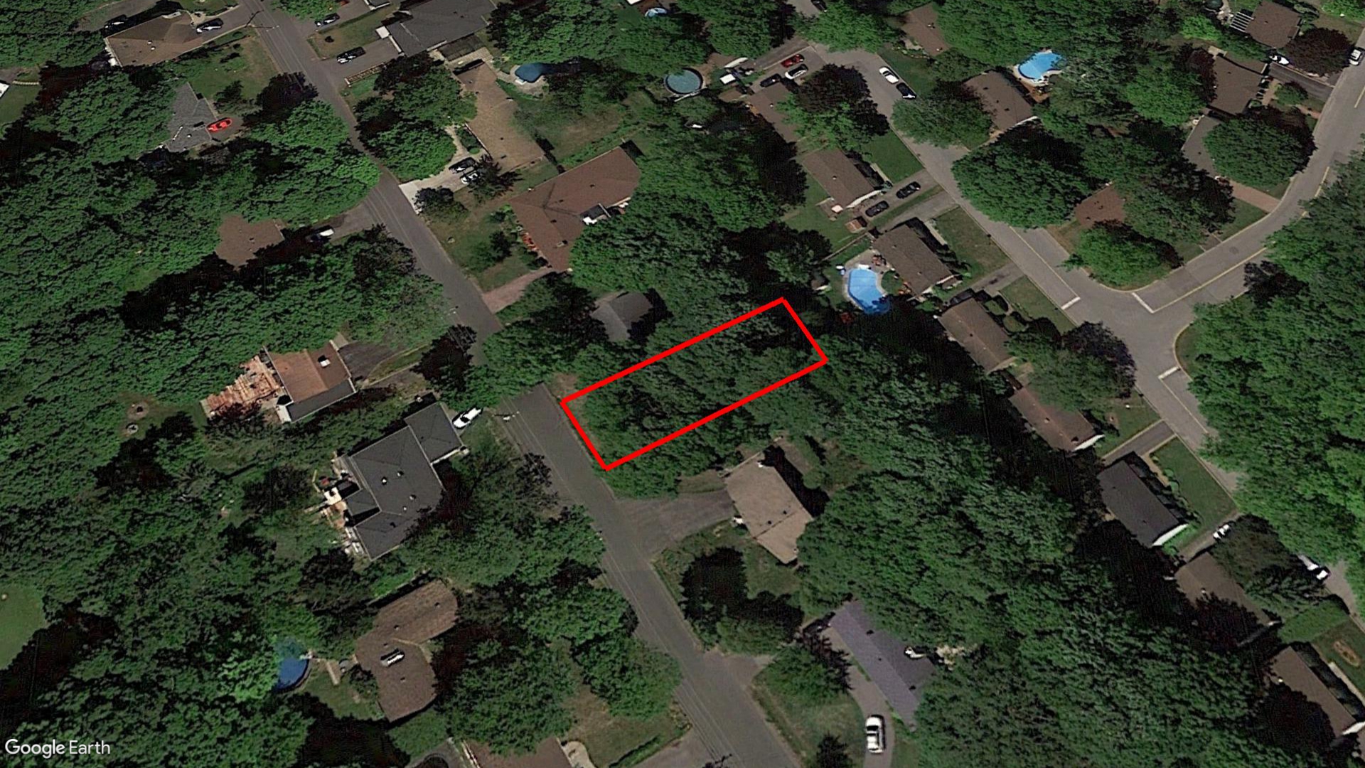 Tax Sale Montreal, Quebec - 040085-54