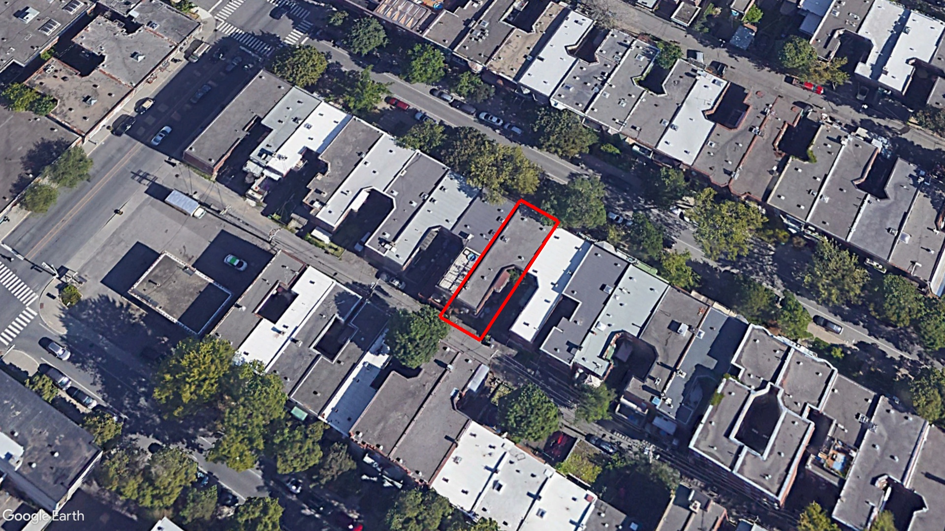 Tax Sale Montreal, Quebec - 031172-68