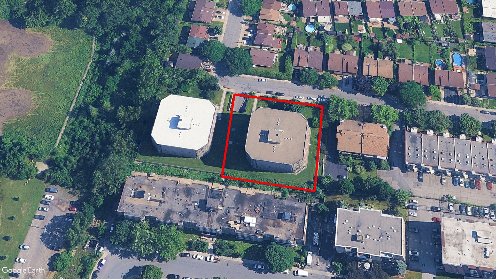 Tax Sale Montreal, Quebec - 732541-10