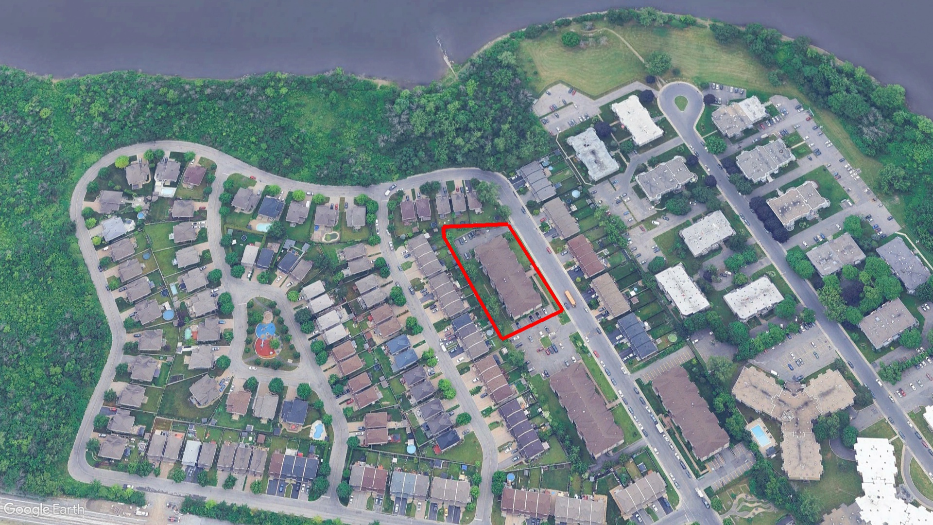 Tax Sale Montreal, Quebec - 051985-74