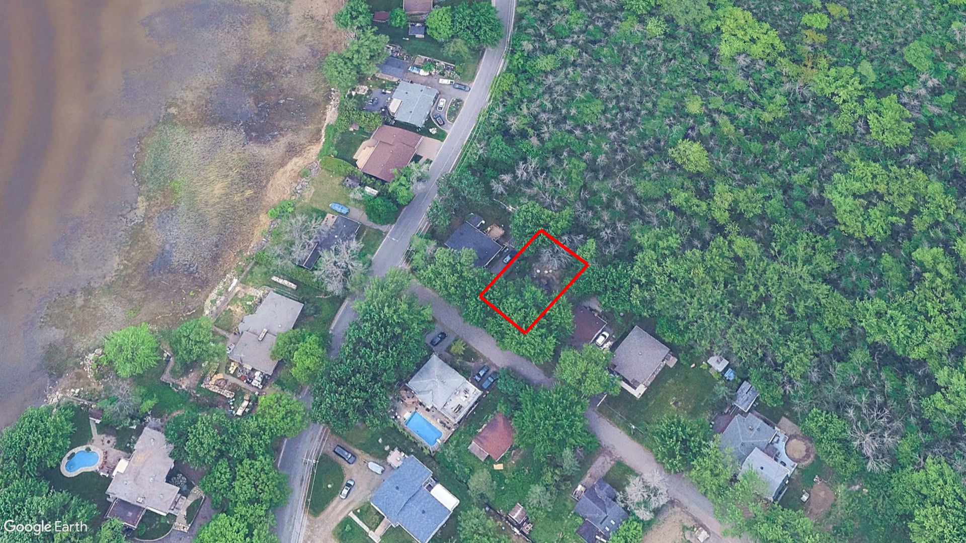 Tax Sale Montreal, Quebec - 040153-79