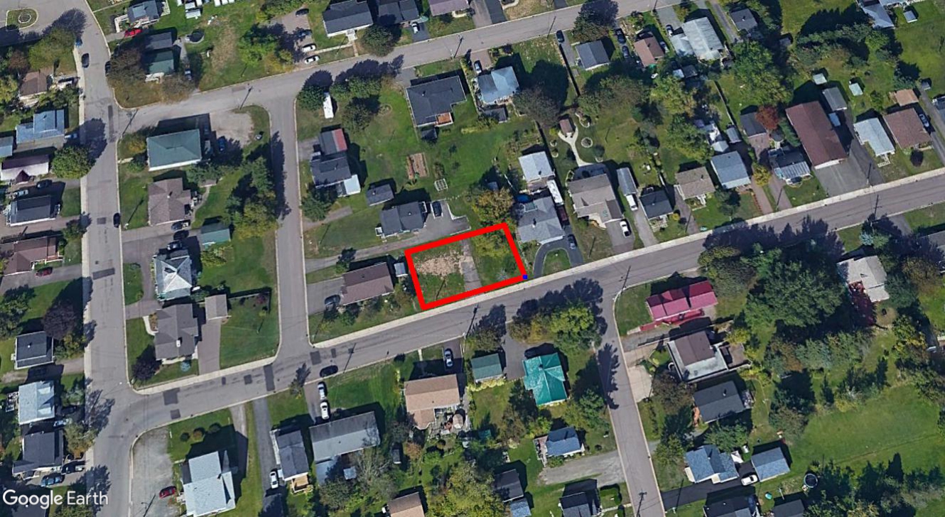 Tax Sale Moncton, New Brunswick - 04790225