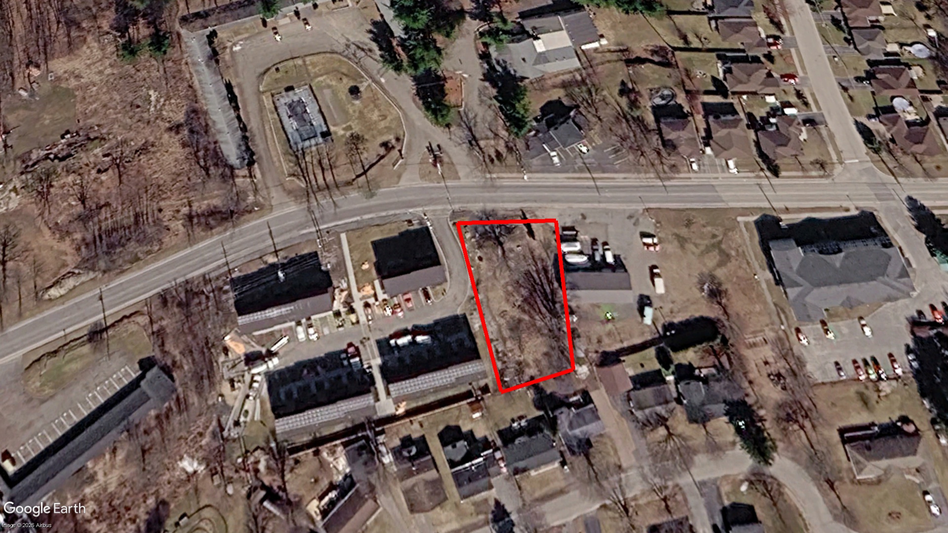 755 KING ST. W, GANANOQUE