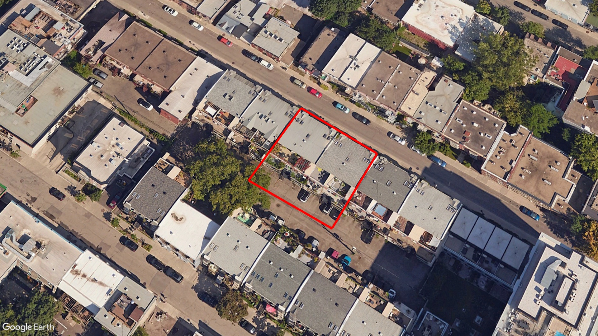 Tax Sale Montreal, Quebec - 200909-72