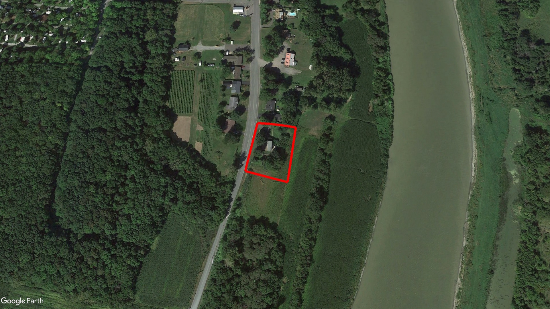 Tax Sale Massueville, Quebec - 4985-12-7896