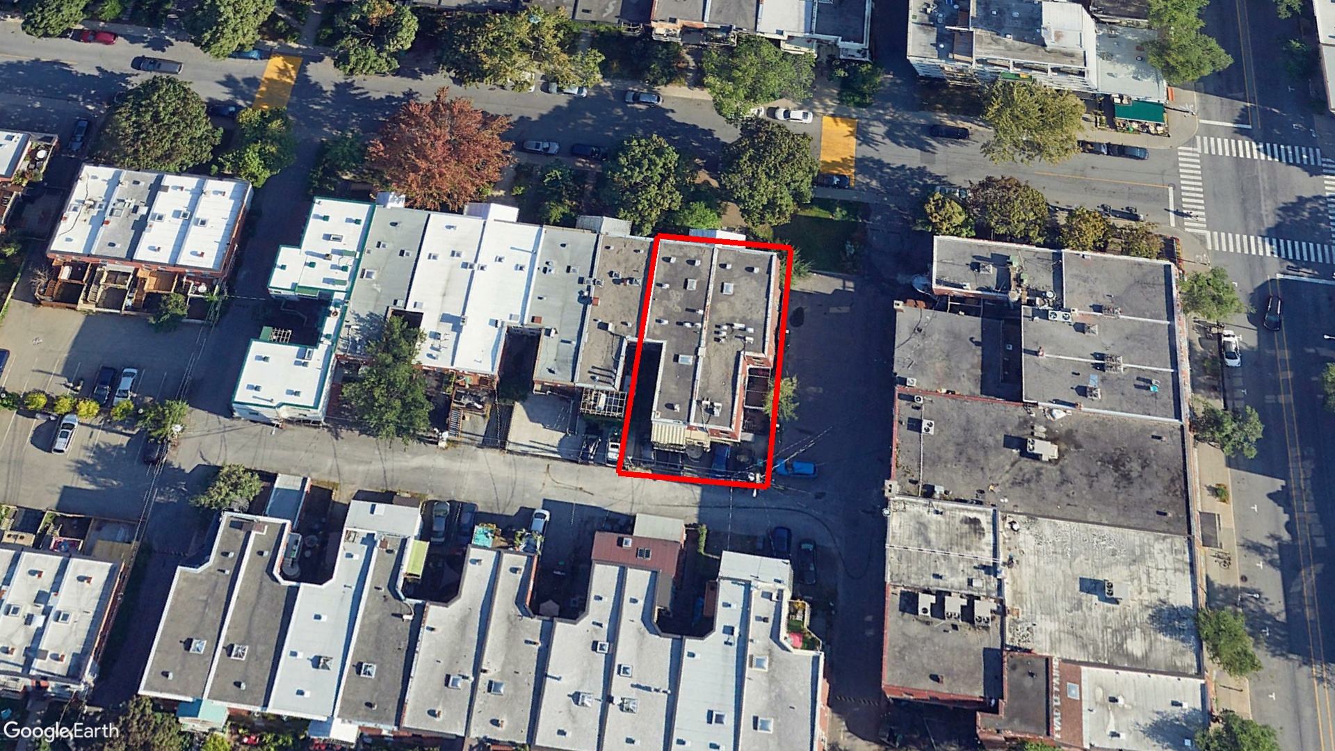 Tax Sale Montreal, Quebec - 031108-03 