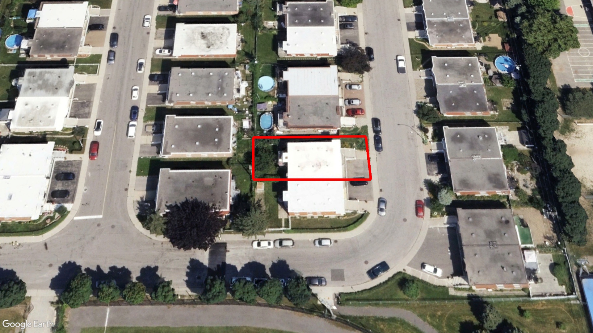 Tax Sale Montreal, Quebec - 040351-08