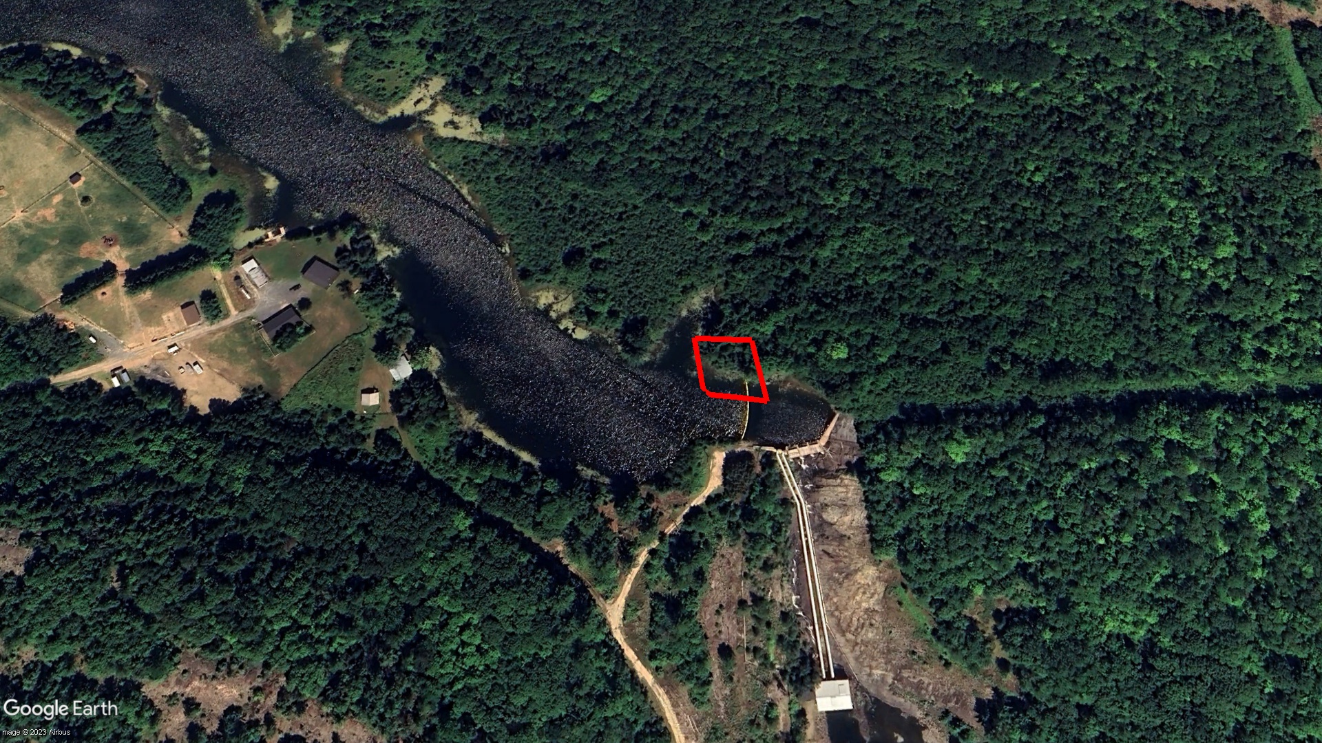 Tax Sale Blind River, Ontario - 57 38 000 019 08800 0000