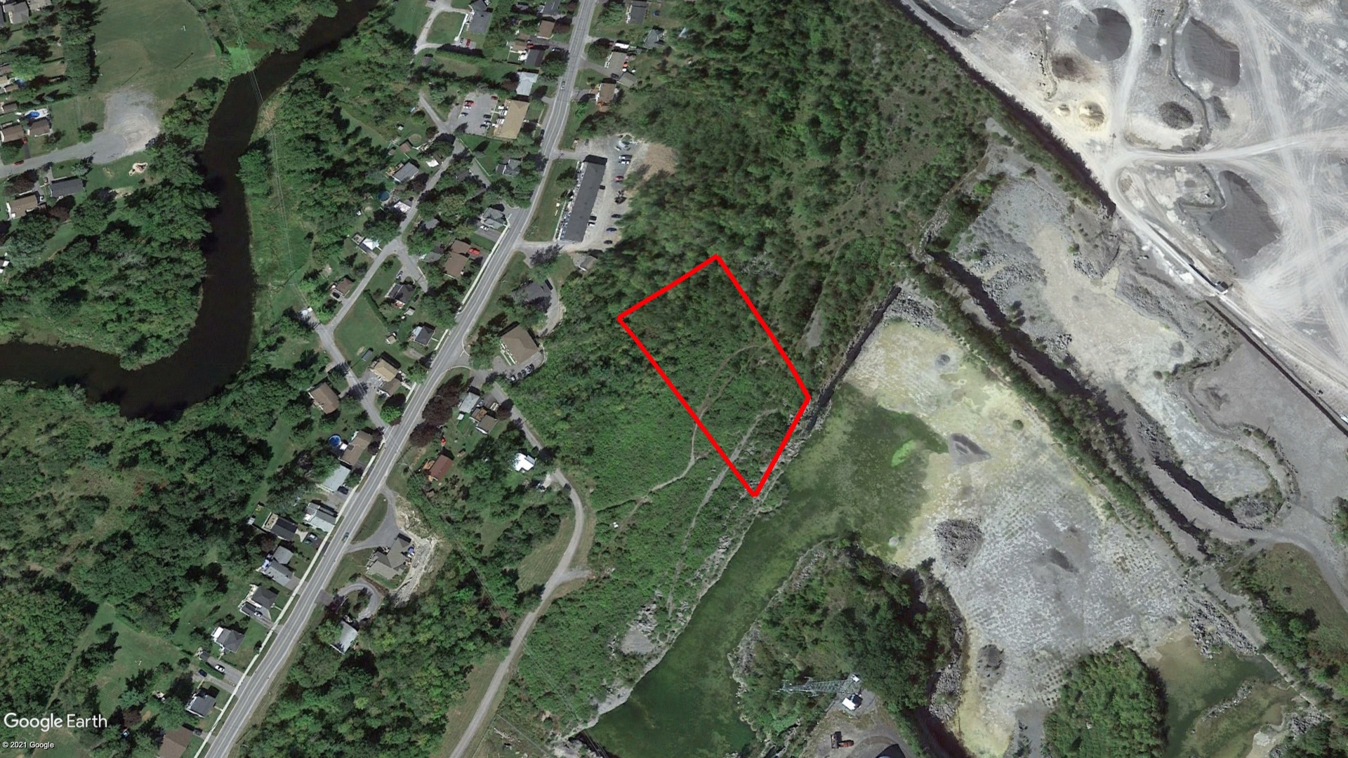 Tax Sale Greater Napanee, Ontario - 11 21 050 020 04000 0000