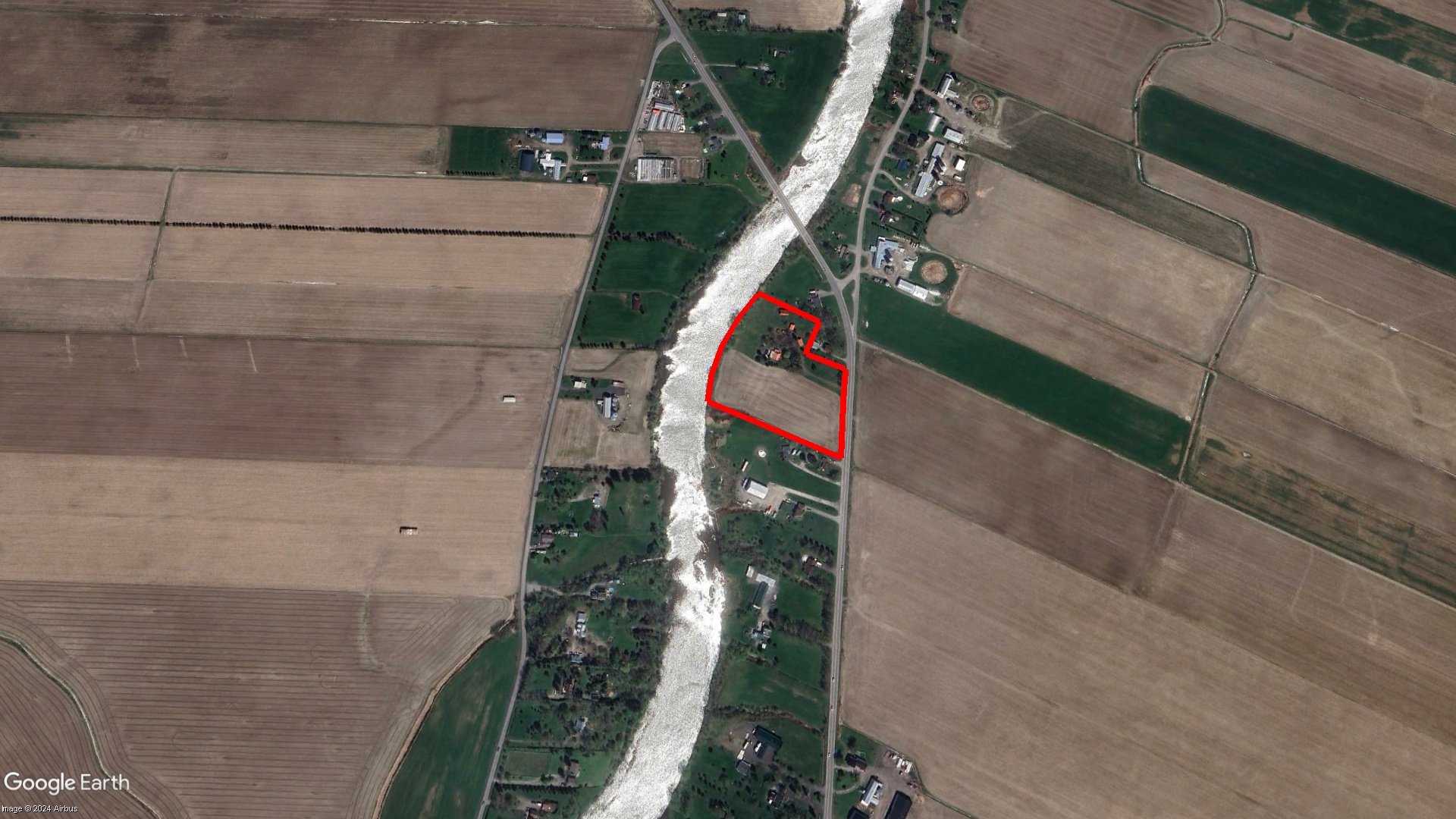 Tax Sale Beauharnois, Quebec - 8115 04 9026