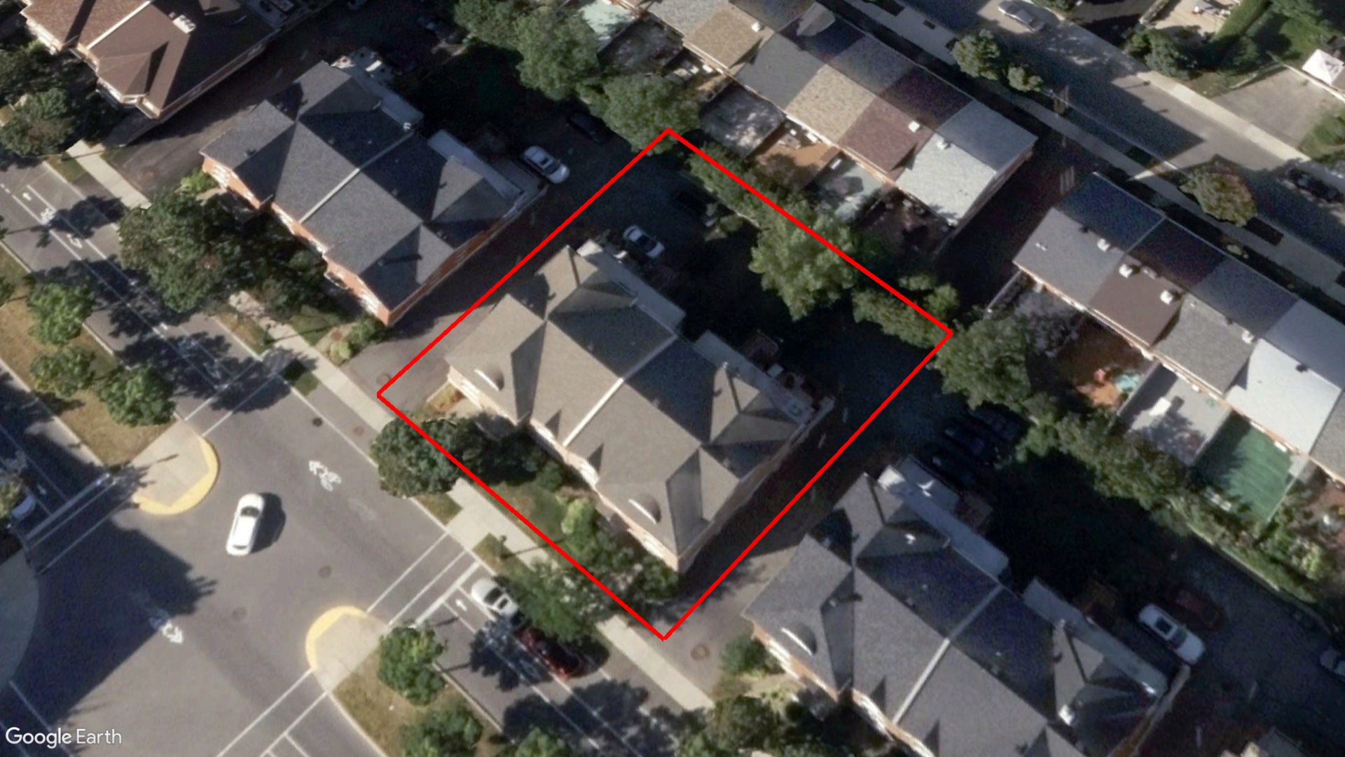 Tax Sale Montreal, Quebec - 050641-87