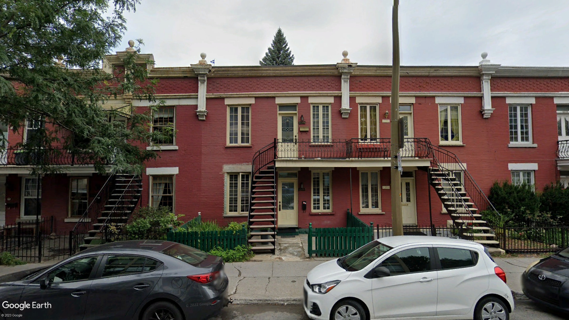 Tax Sale Montreal, Quebec - 230807-60