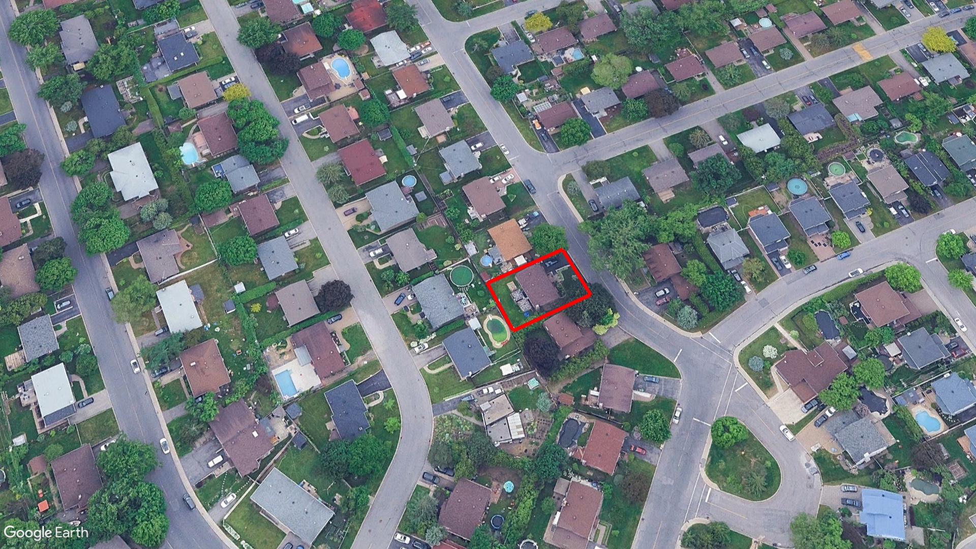 Tax Sale Montreal, Quebec - 040184-47