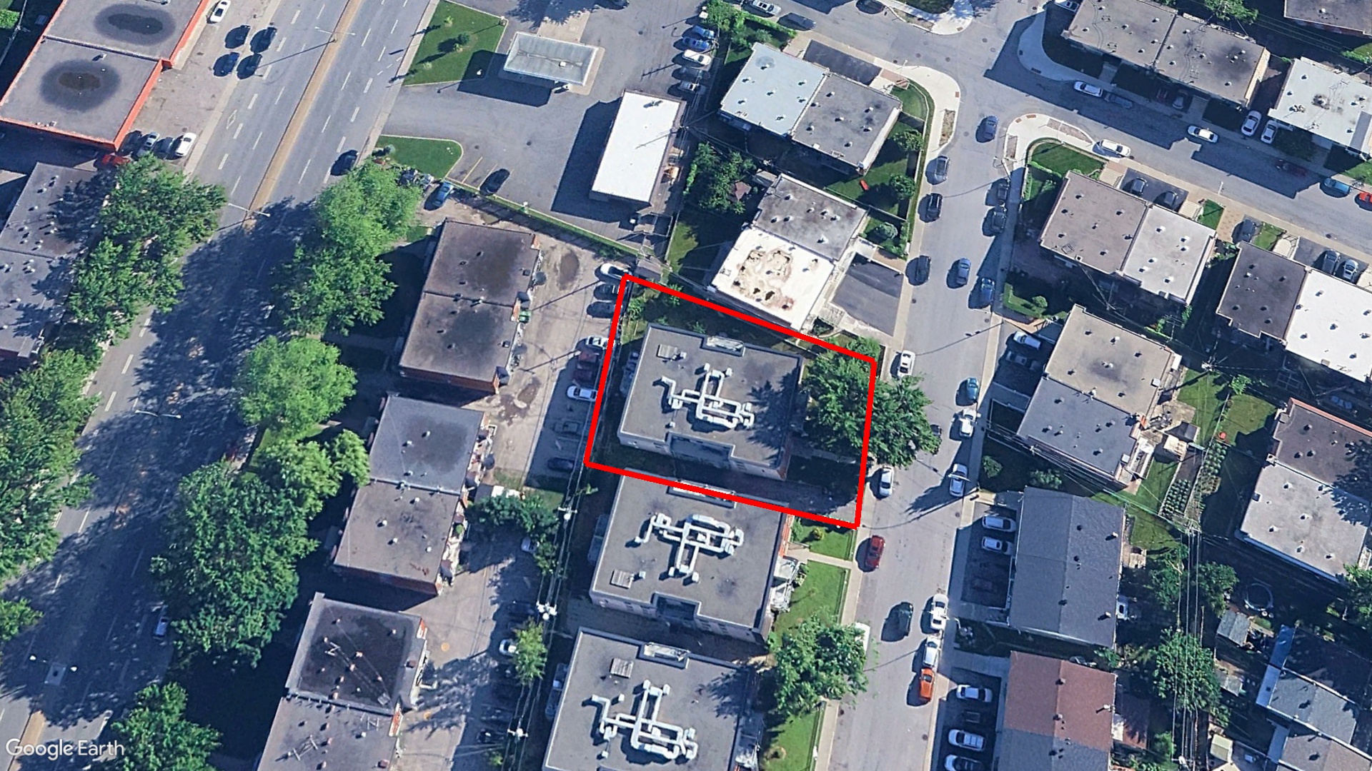 Tax Sale Montreal, Quebec - 020875-80