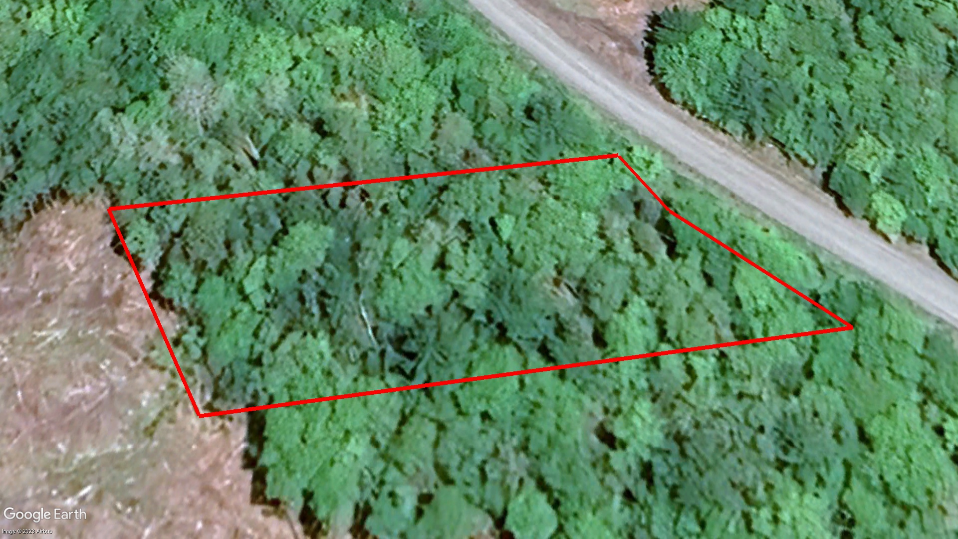 Tax Sale Queens, Nova Scotia - 04064046