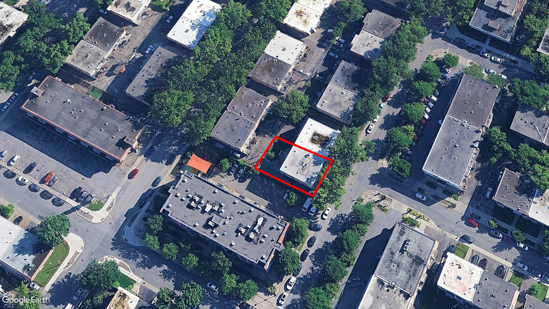 Tax Sale Montreal, Quebec - 020872-82