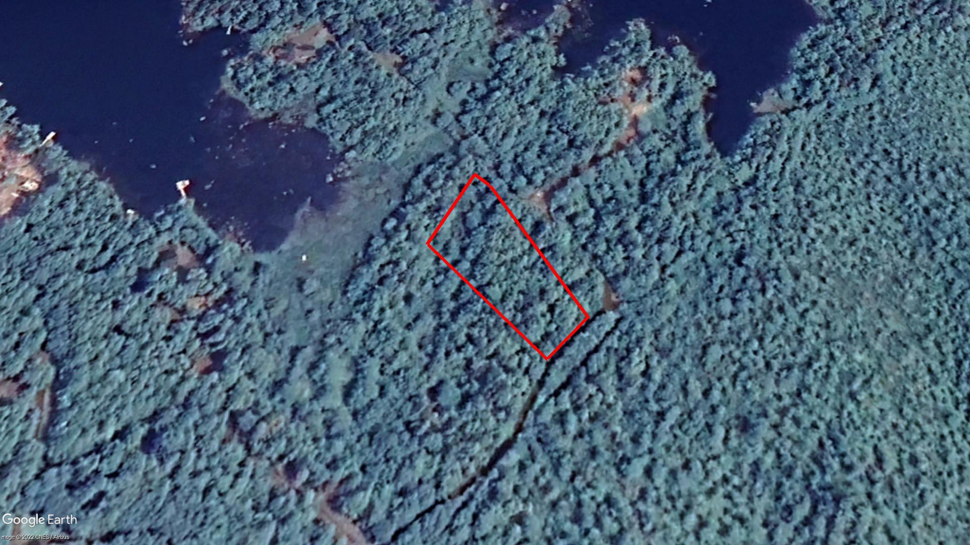 Tax Sale Queens, Nova Scotia - 04673646