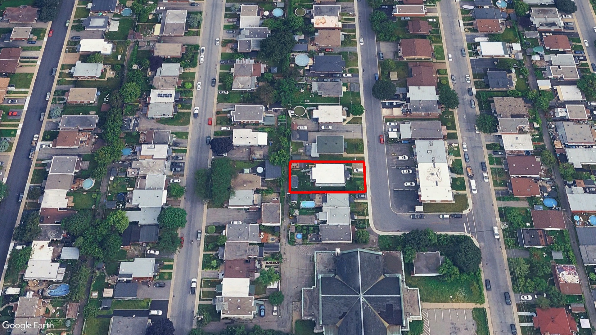 Tax Sale Montreal, Quebec - 050575-21