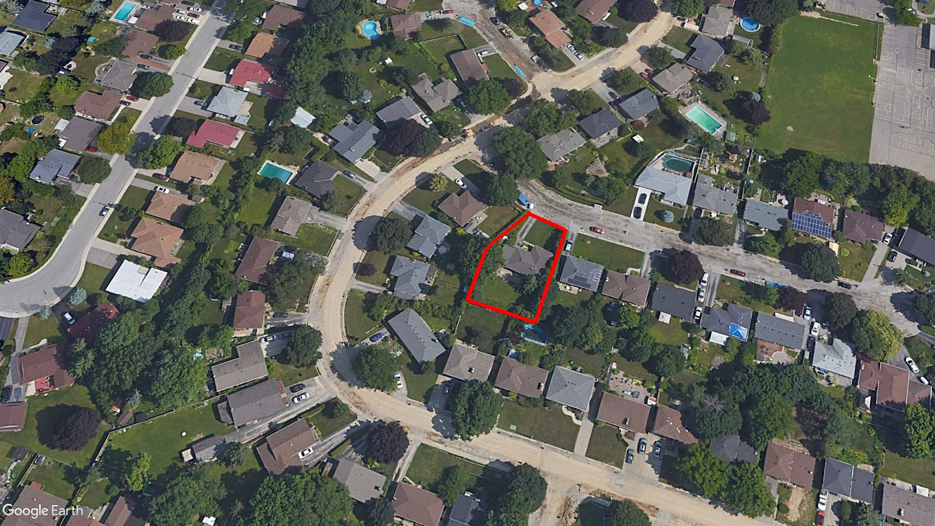 Tax Sale Hamilton, Ontario - 25 18 080.993.03050