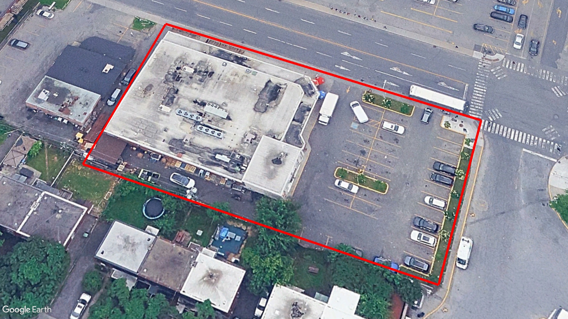 Tax Sale Montreal, Quebec - 040359-49