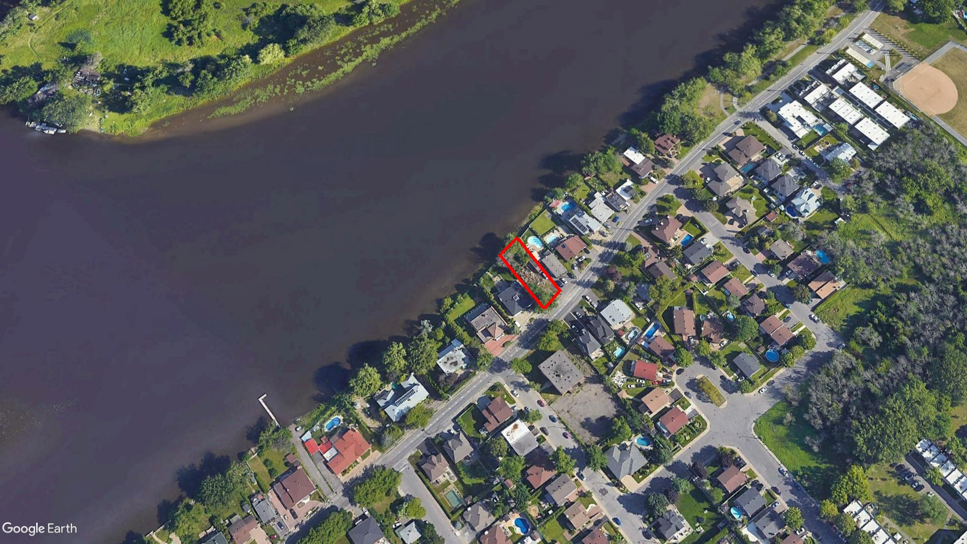 Tax Sale Montreal, Quebec - 890199-00