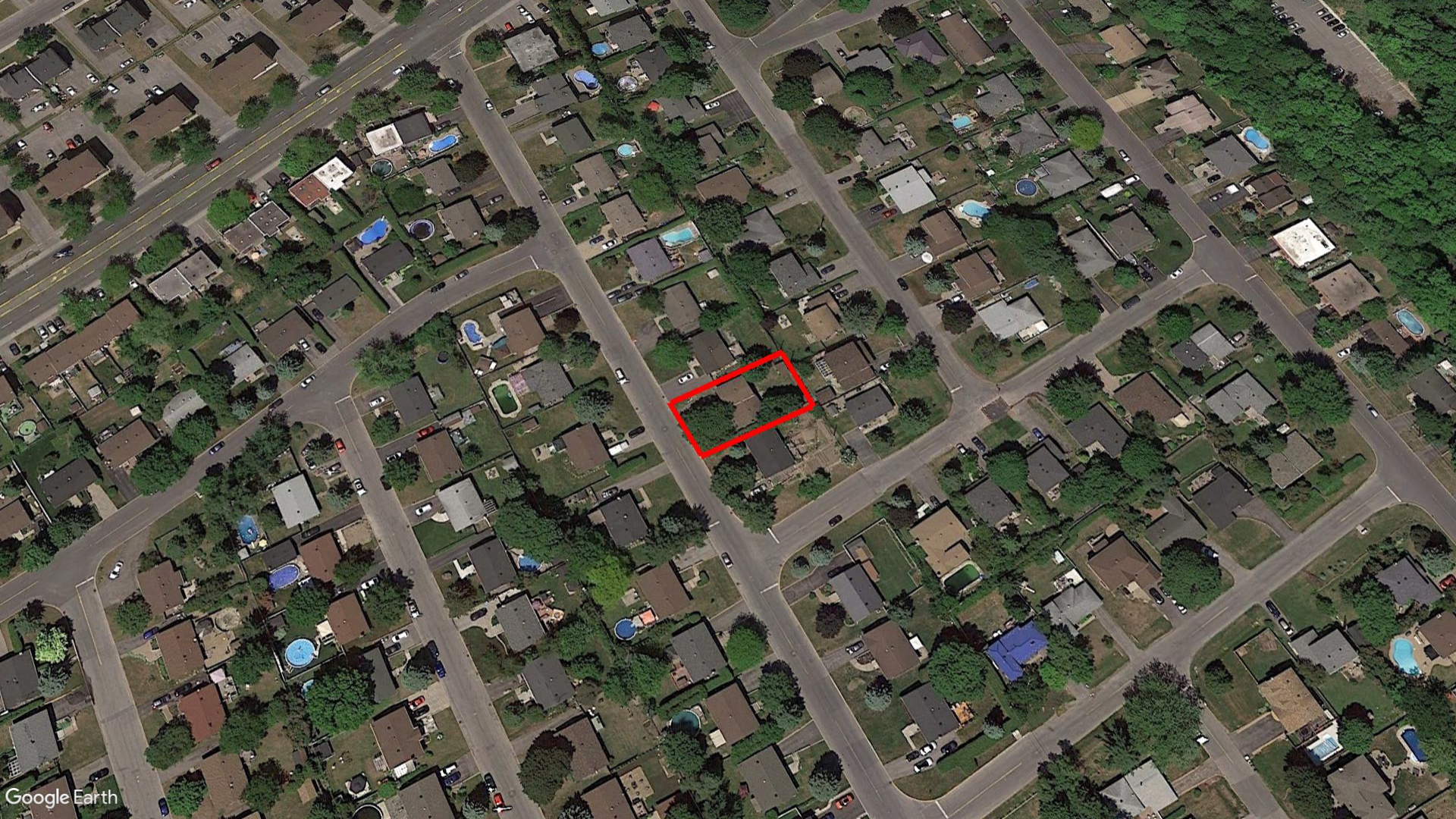 Tax Sale Montreal, Quebec - 040150-18