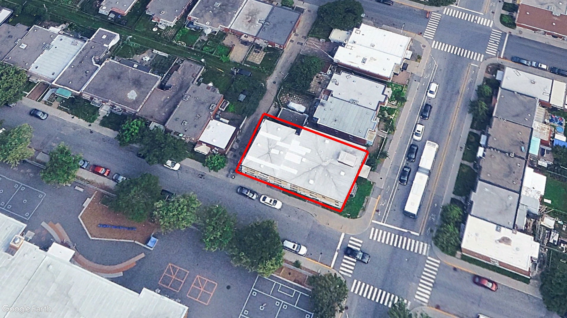 Tax Sale Montreal, Quebec - 586235-00