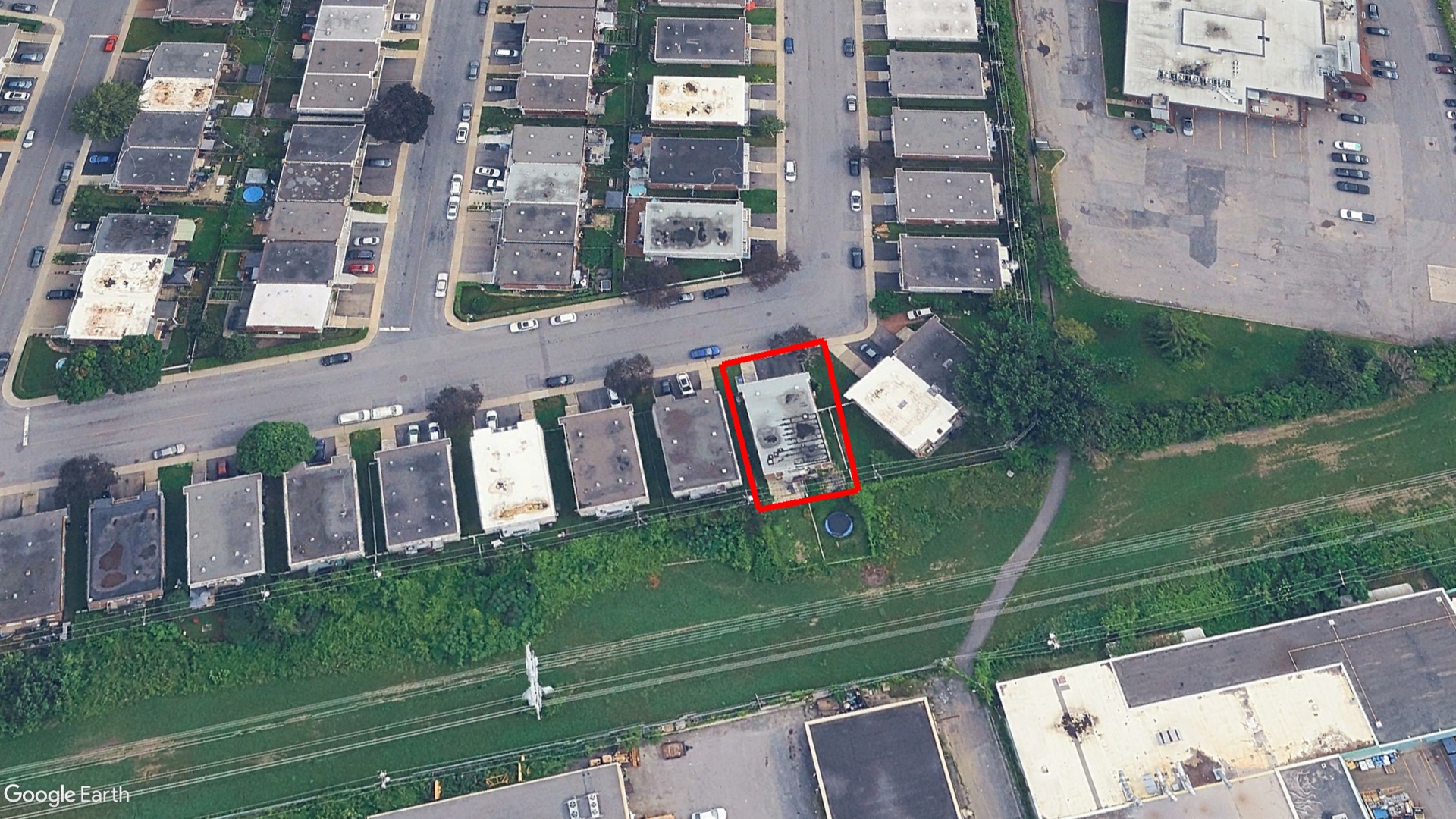 Tax Sale Montreal, Quebec - 040379-62