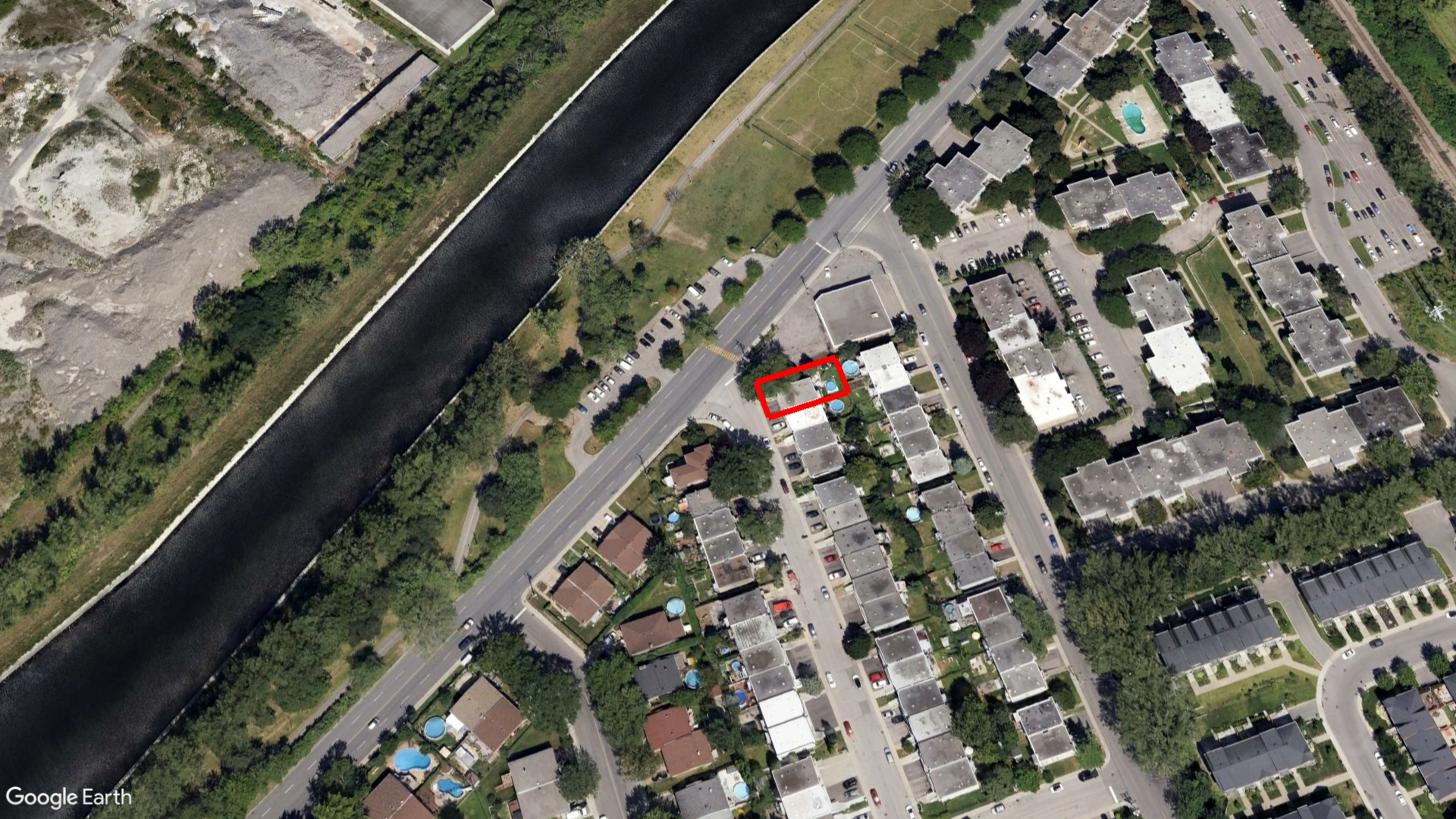 Tax Sale Montreal, Quebec - 040240-82