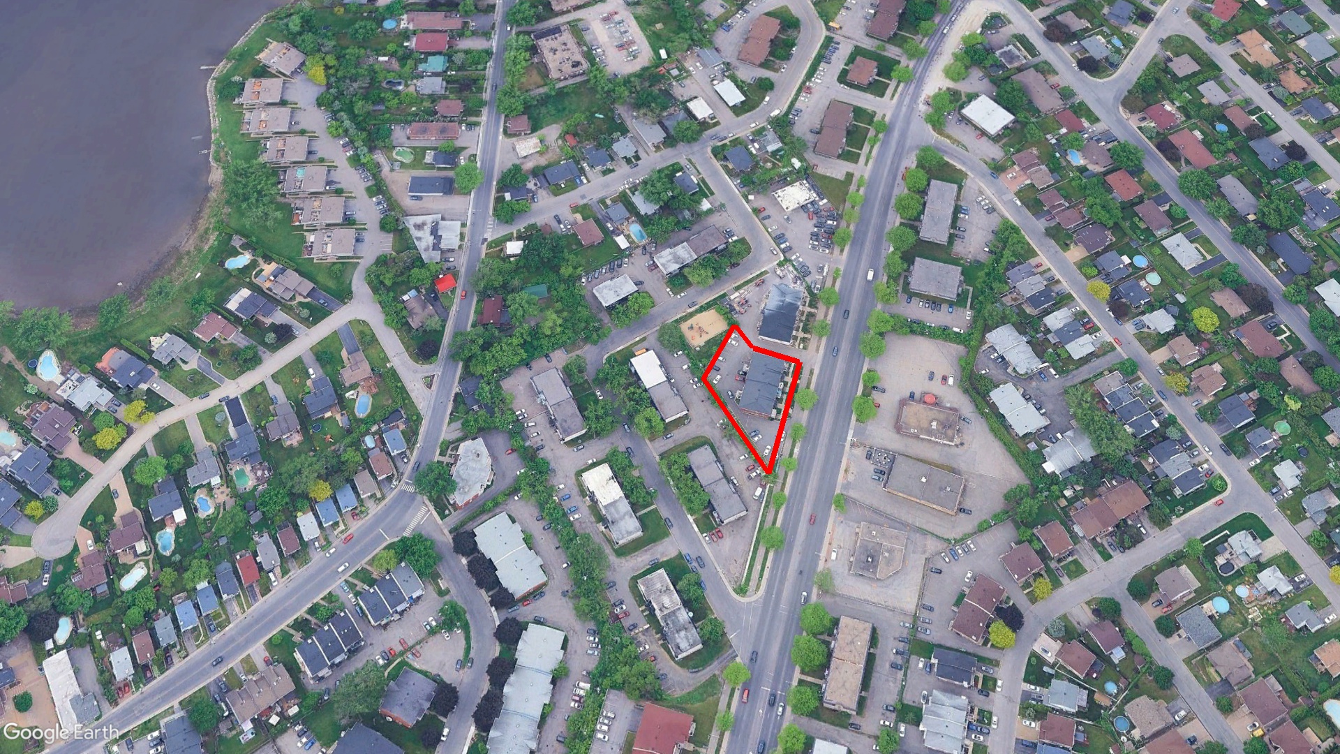 Tax Sale Montreal, Quebec - 052217-36