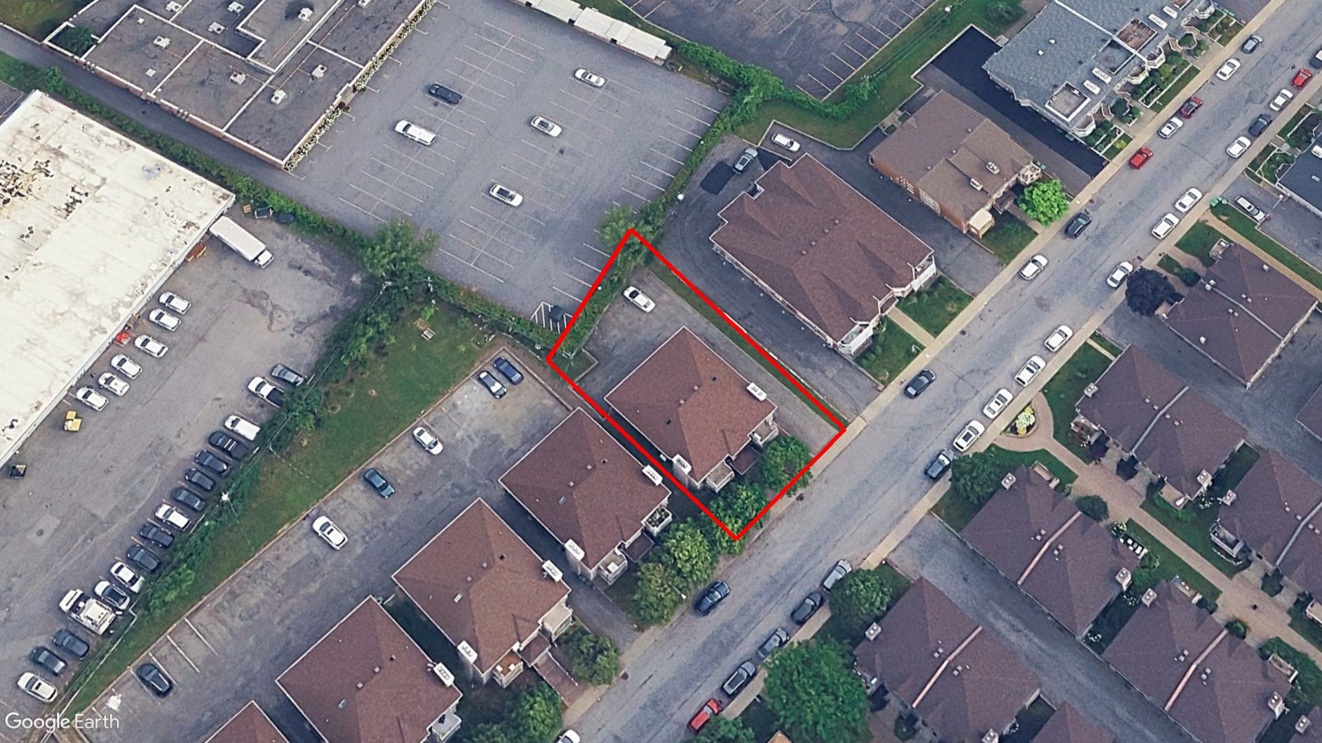 Tax Sale Montreal, Quebec - 050794-33