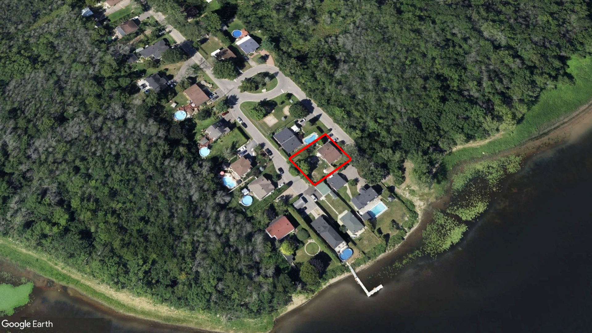 Tax Sale Montreal, Quebec - 040545-75