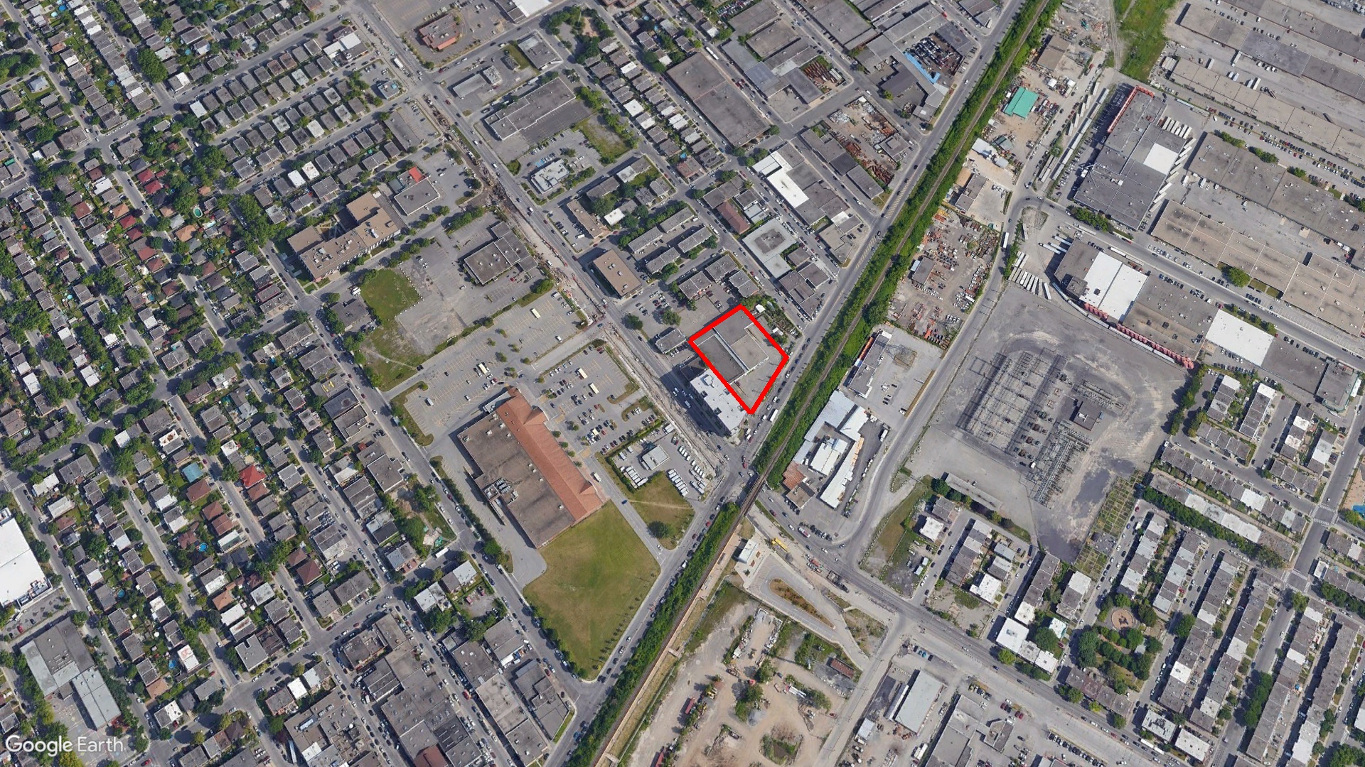 Tax Sale Montreal, Quebec - 051254-47