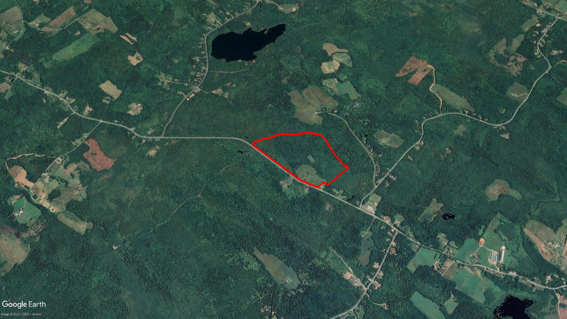 Tax Sale Lunenburg, Nova Scotia - 01690159