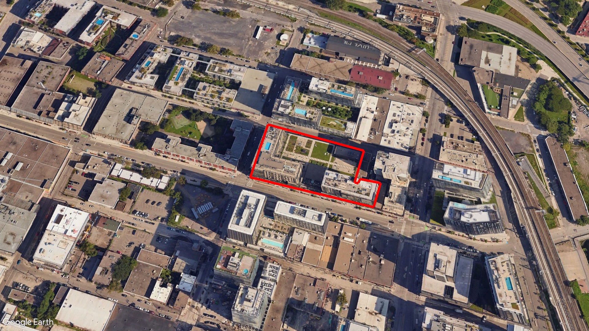 Tax Sale Montreal, Quebec - 120102-70