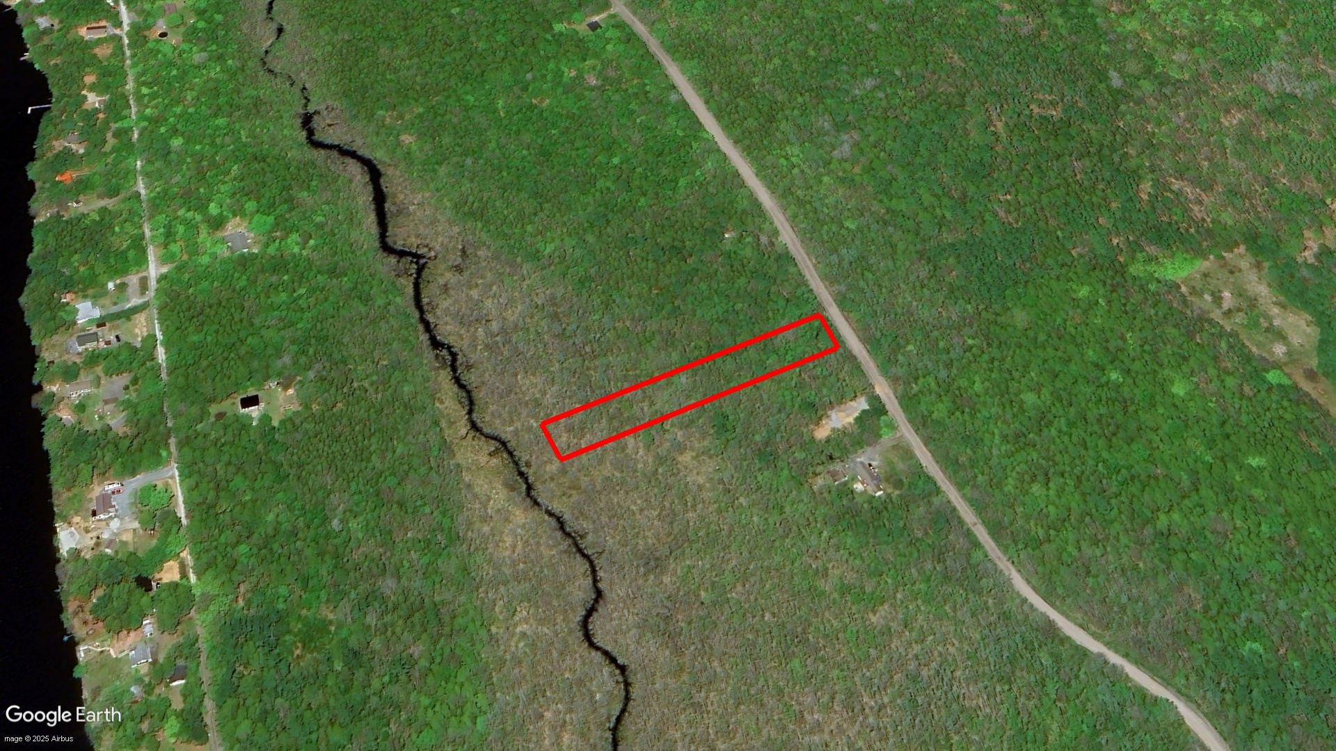 Tax Sale Lunenburg, Nova Scotia - 09481583