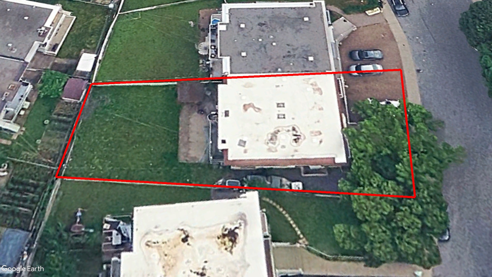 Tax Sale Montreal, Quebec - 020920-63