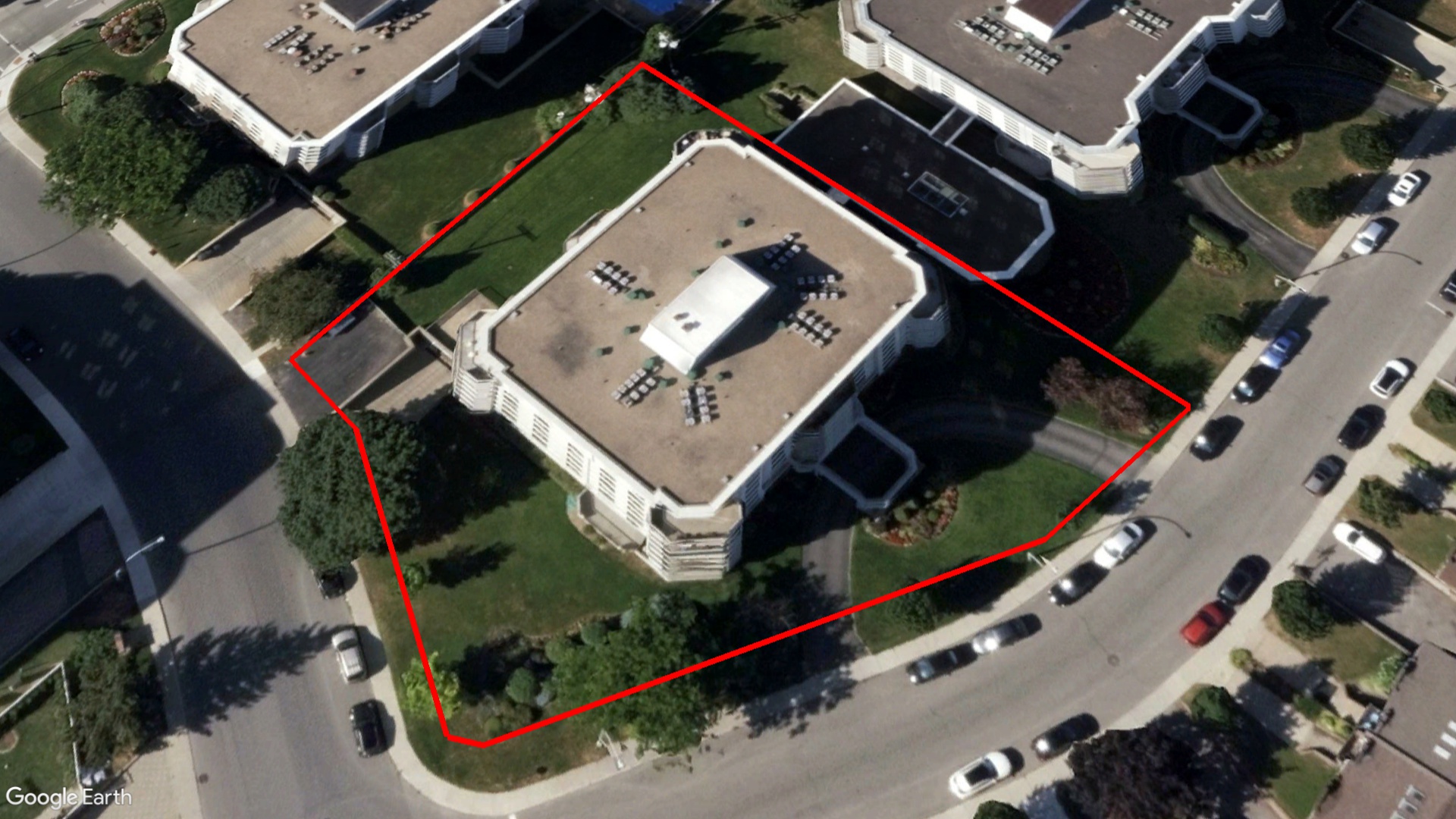 Tax Sale Montreal, Quebec - 041435-75