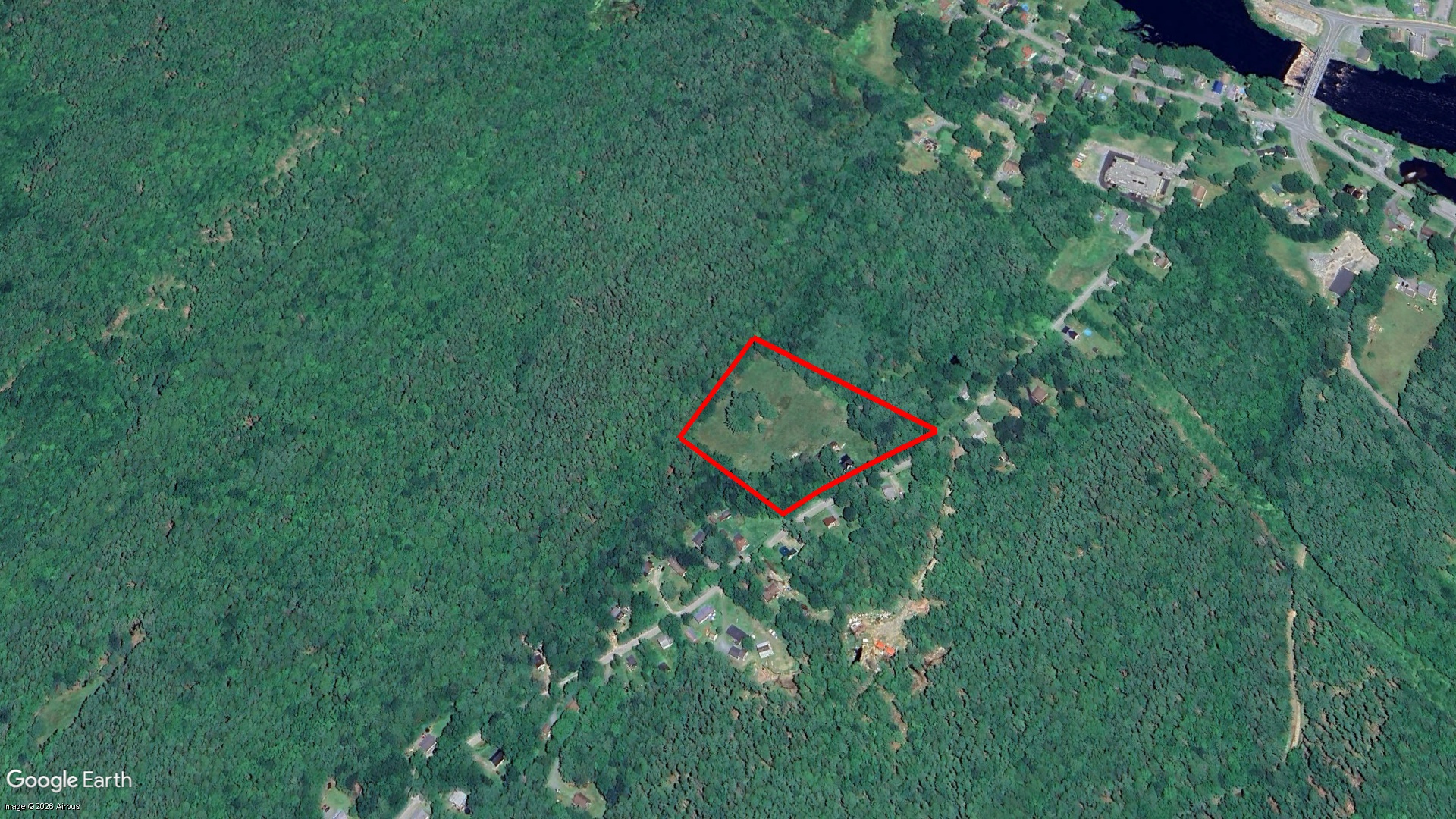 Tax Sale Queens, Nova Scotia - 03179346