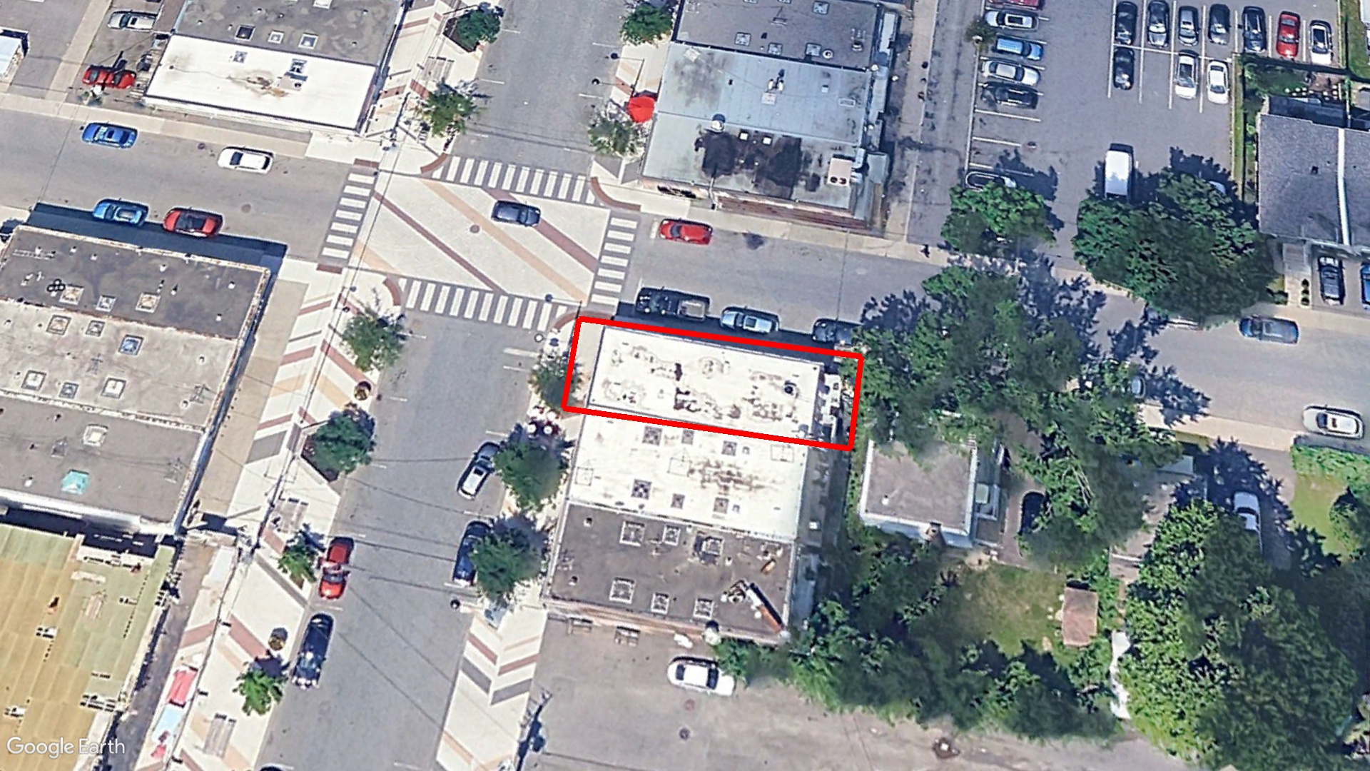 Tax Sale Montreal, Quebec - 020300-60