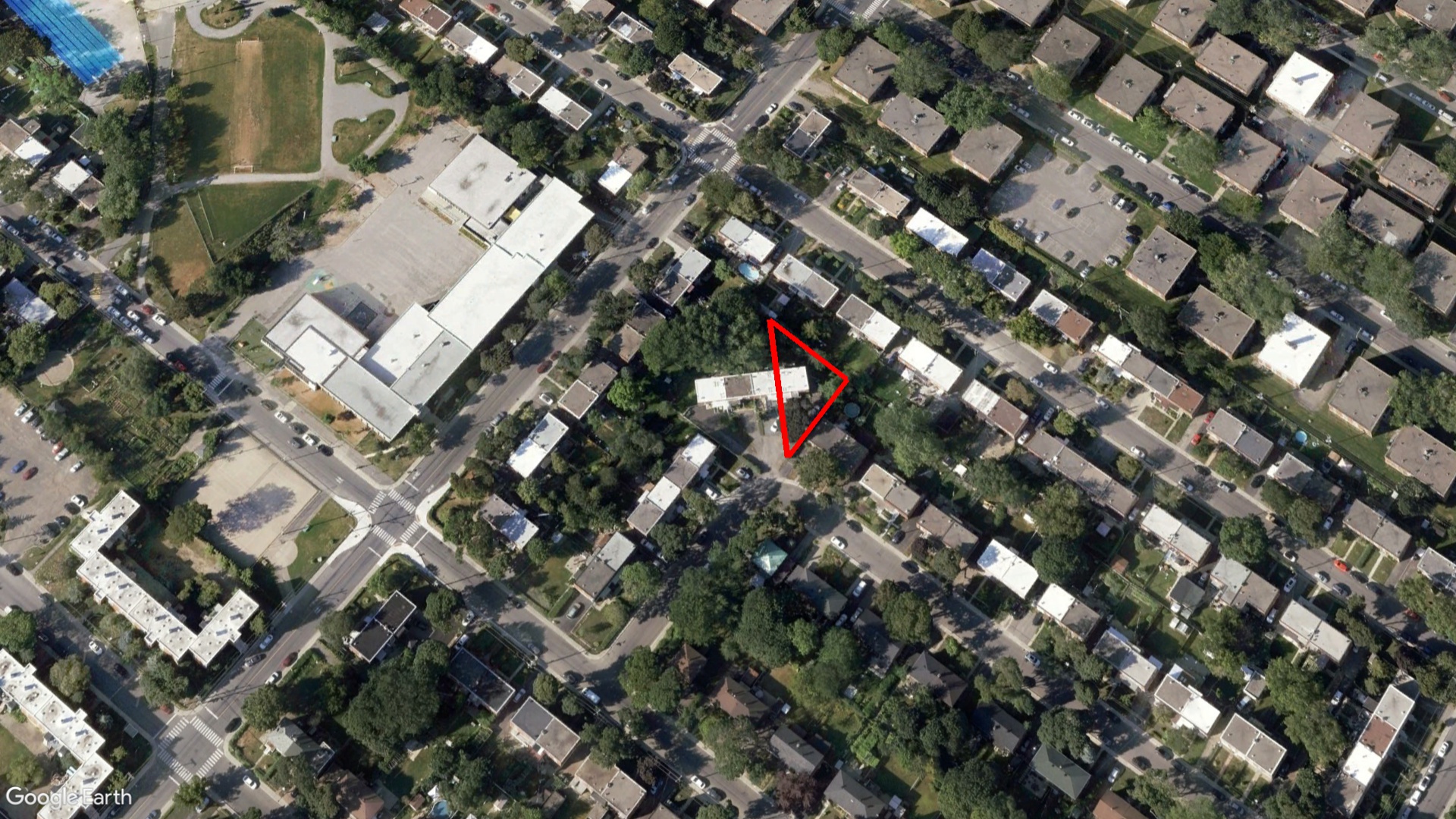 Tax Sale Montreal, Quebec - 040370-89