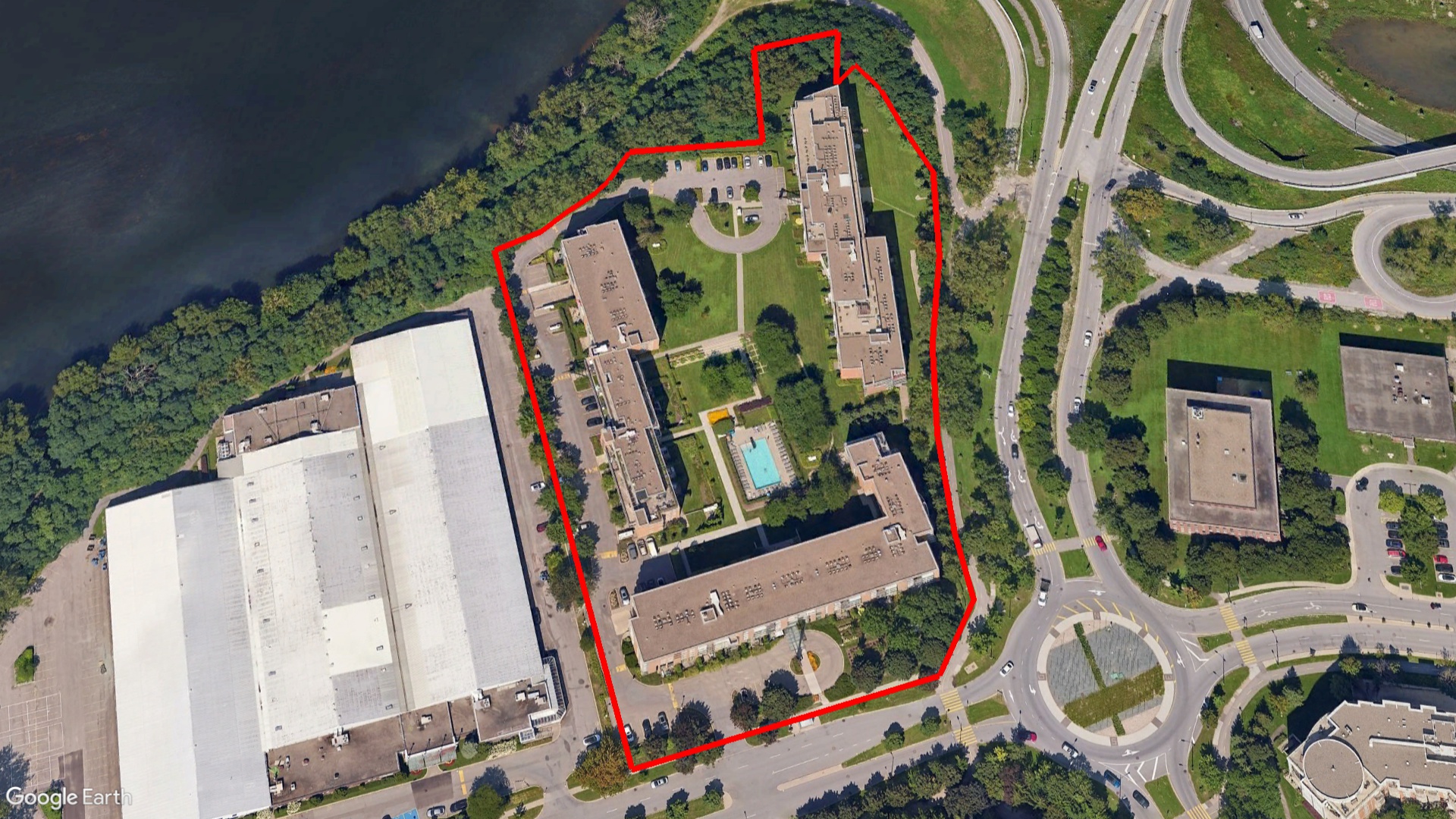 Tax Sale Montreal, Quebec - 051311-22 