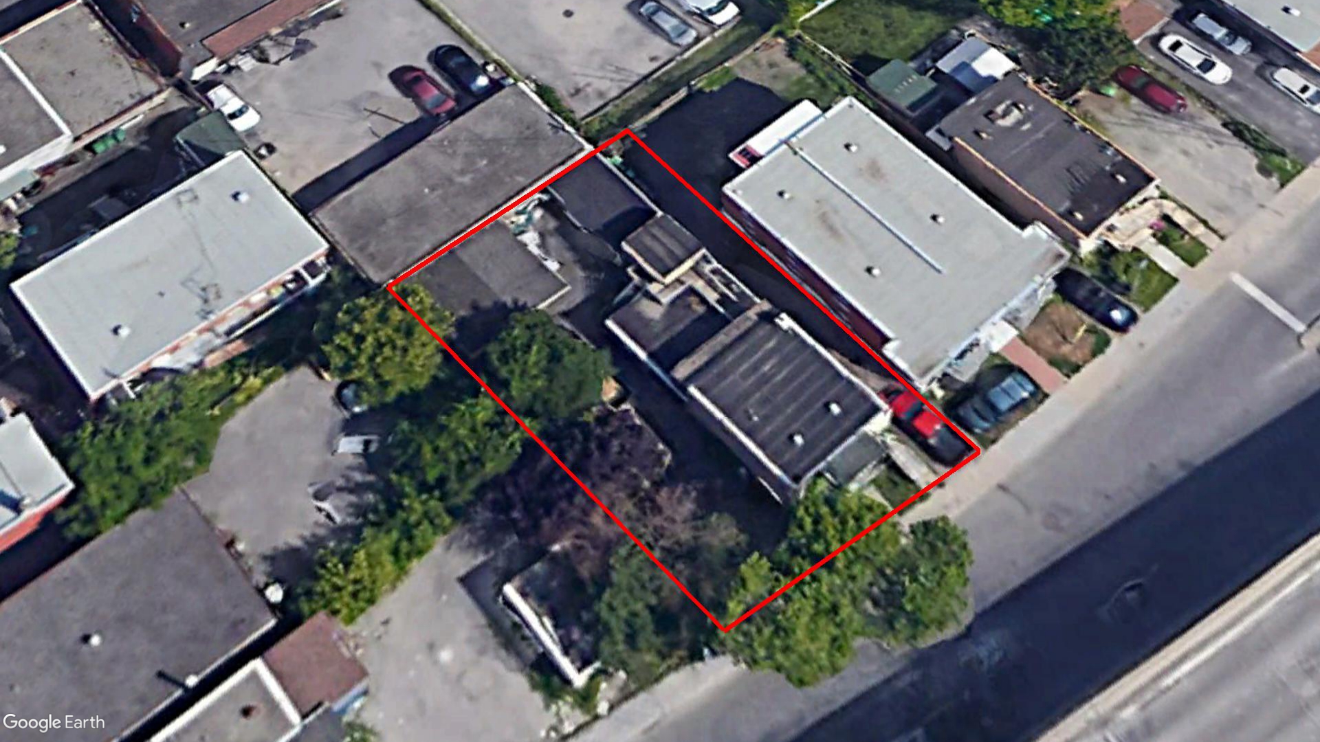 Tax Sale Montreal, Quebec - 050543-34