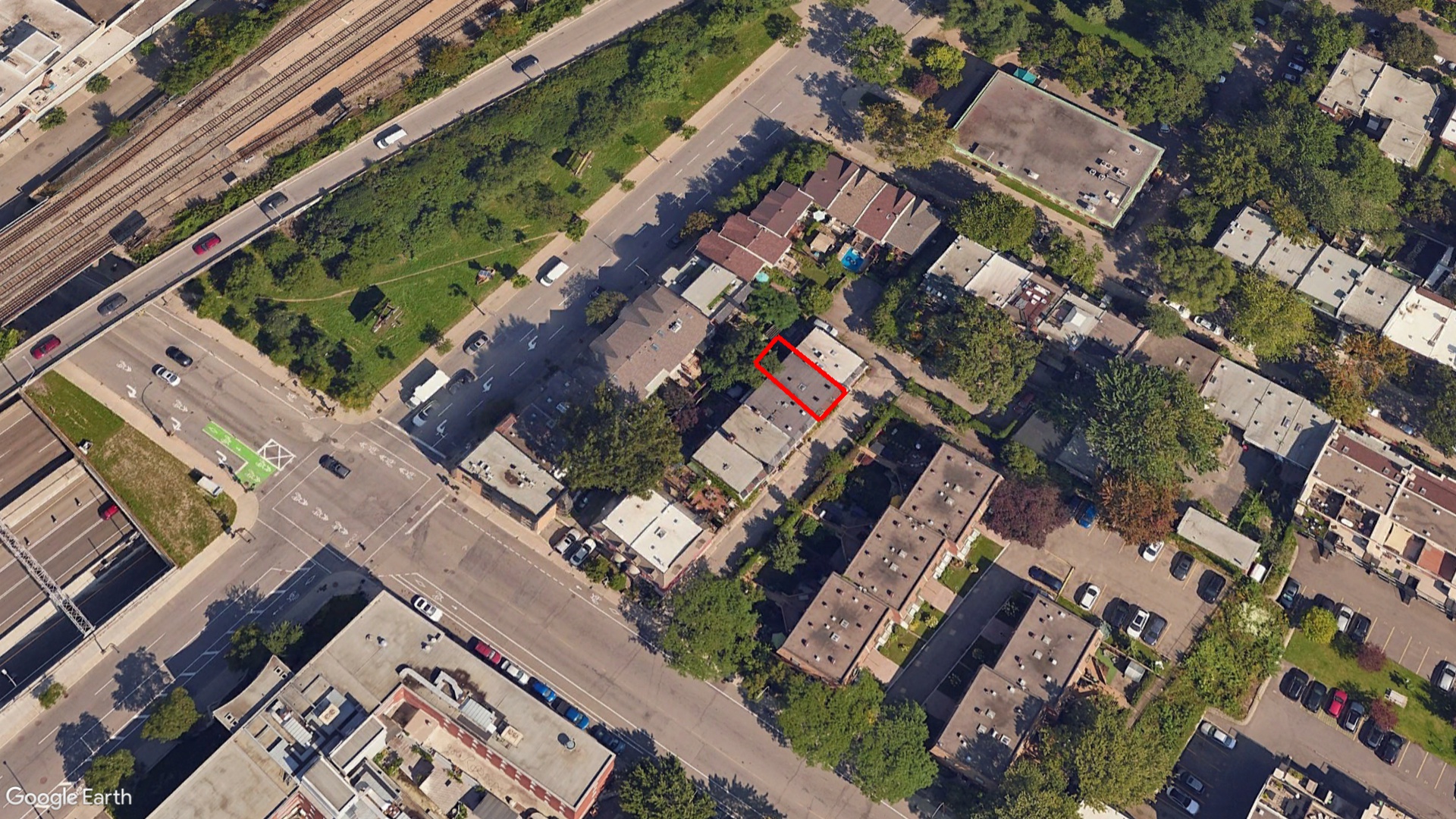 Tax Sale Montreal, Quebec - 130330-30