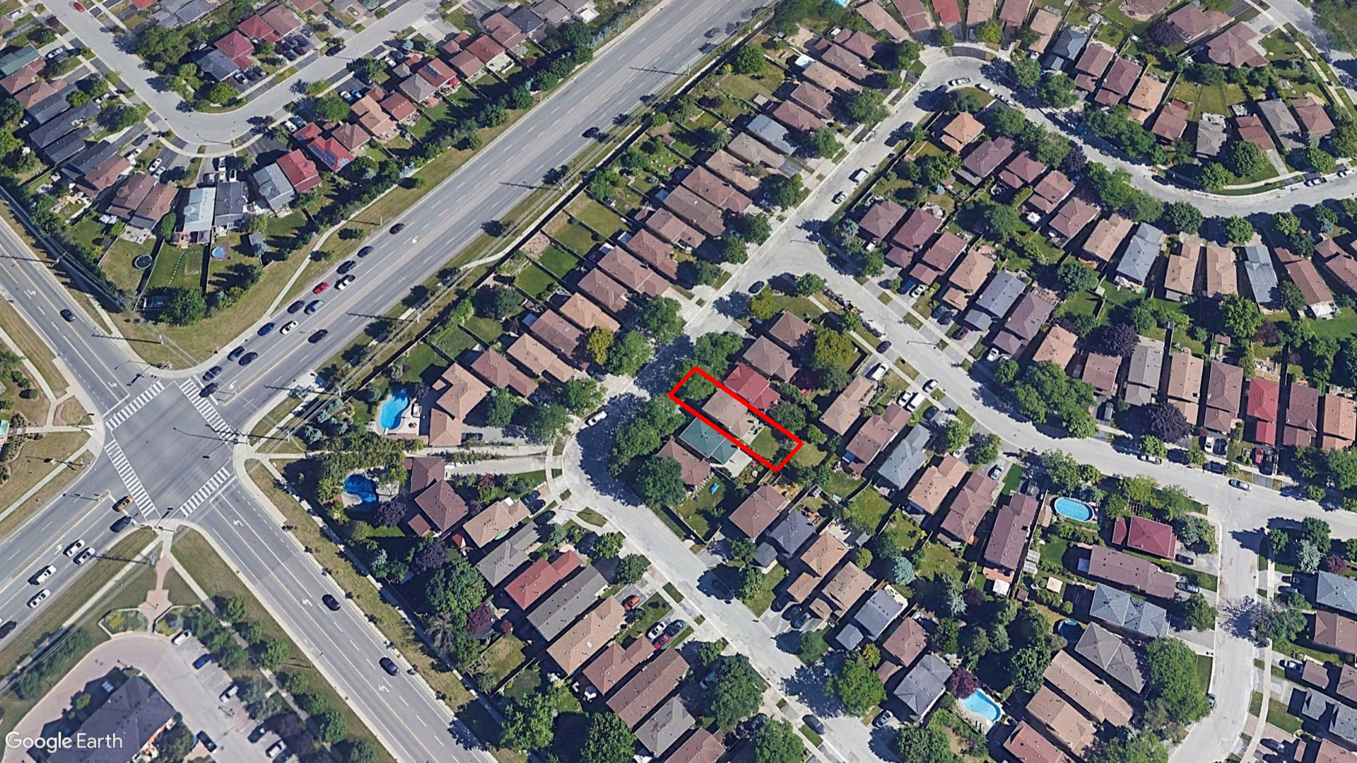 Tax Sale Mississauga, Ontario - 21-05-15-0-081-55503-0000