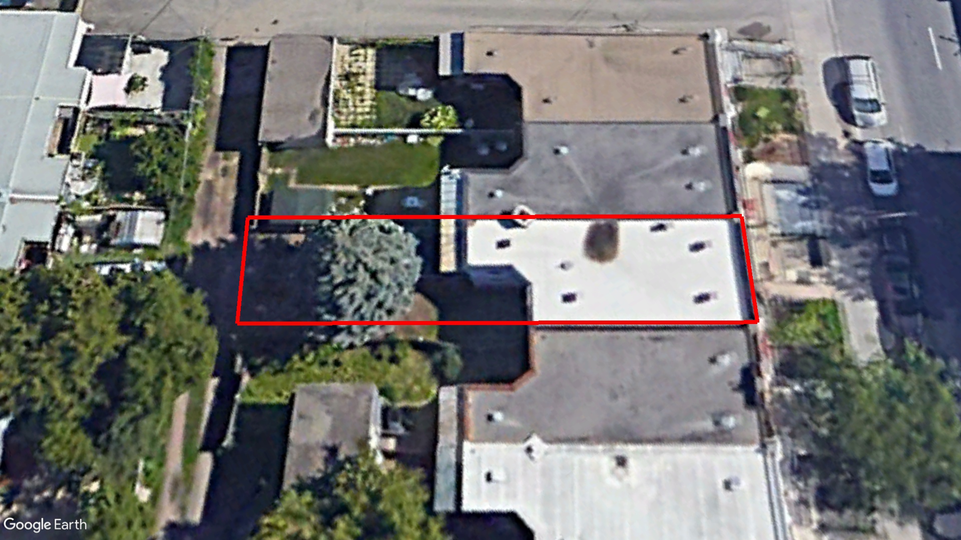 Tax Sale Montreal, Quebec - 230807-60