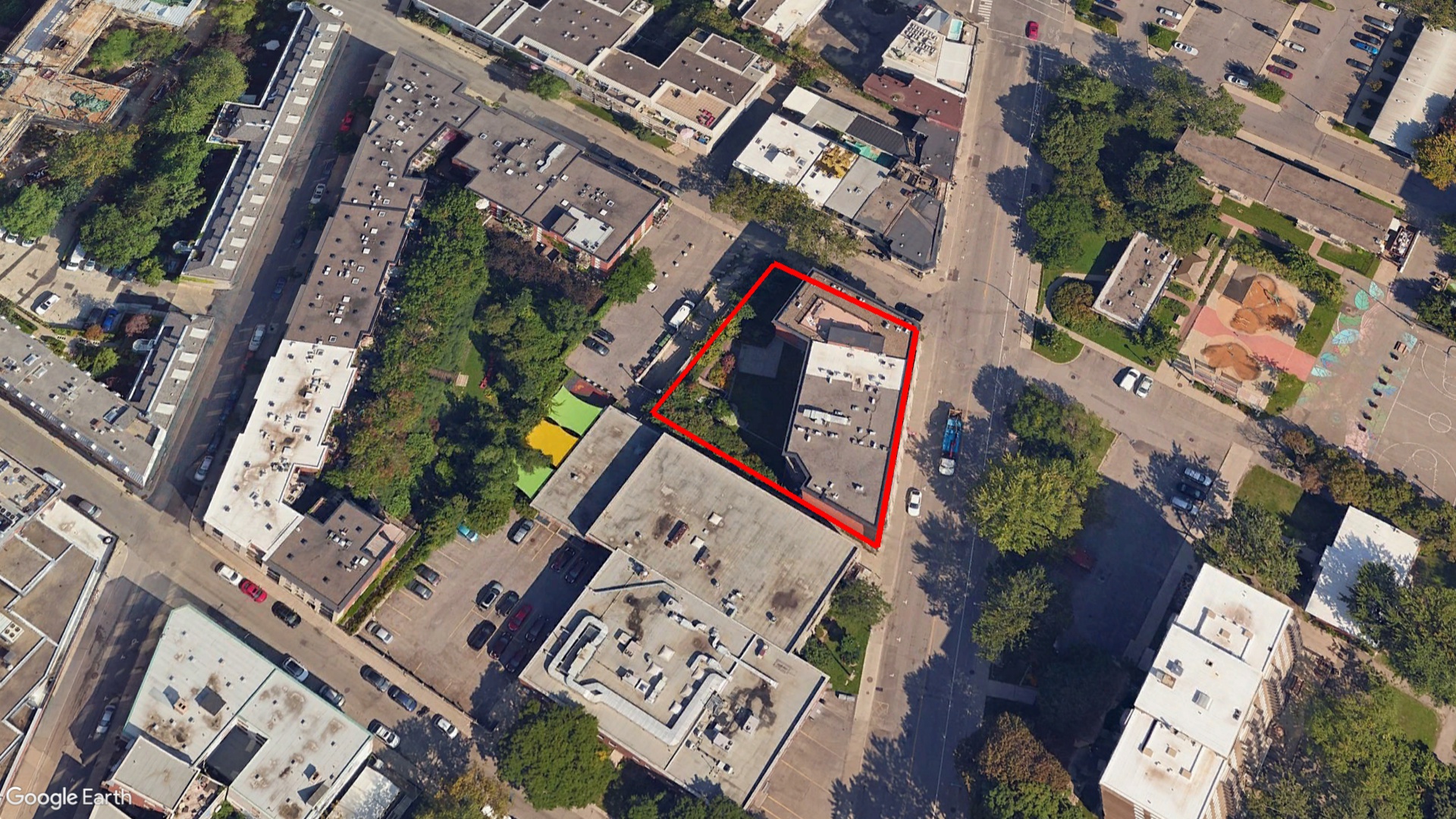 Tax Sale Montreal, Quebec - 191107-40