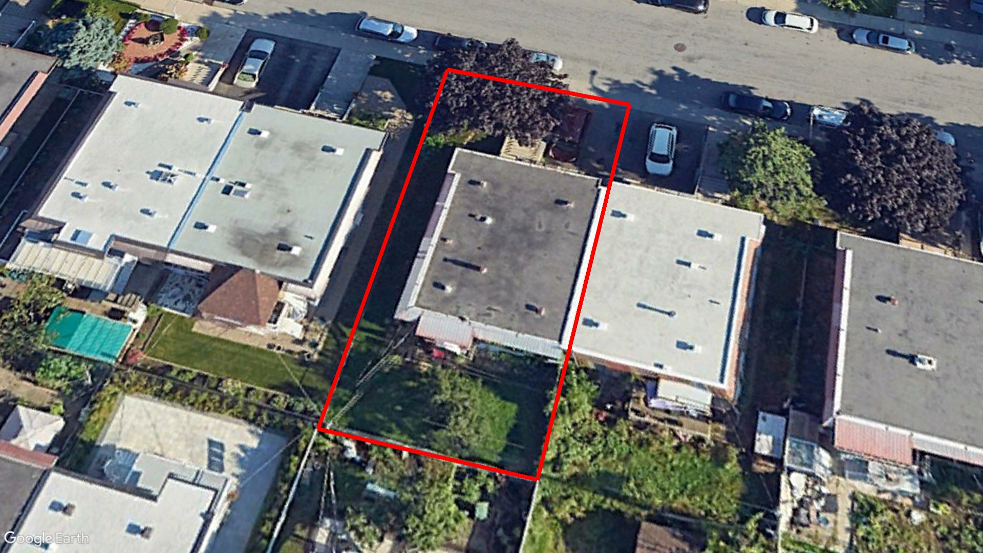 Tax Sale Montreal, Quebec - 020839-75